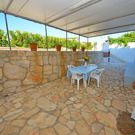 Holiday home Oasi *