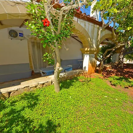 Holiday home Oasi *